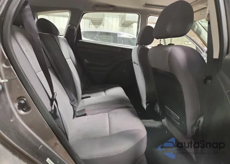 2006 Pontiac Vibe из США, поврежденный, VIN 5Y2SL65816Z437110